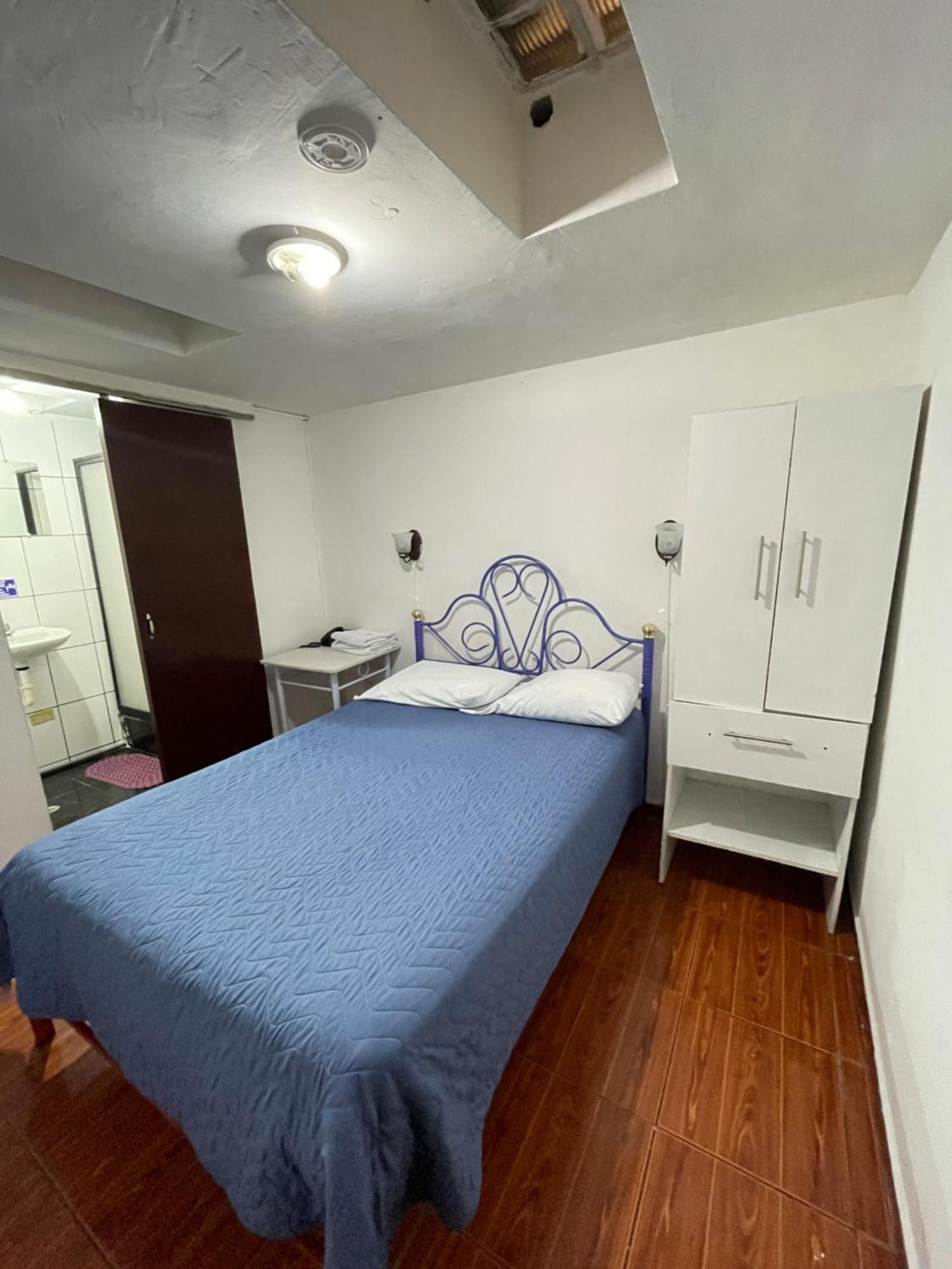 Hostal La Escondida De Quito Del Norte Екстериор снимка